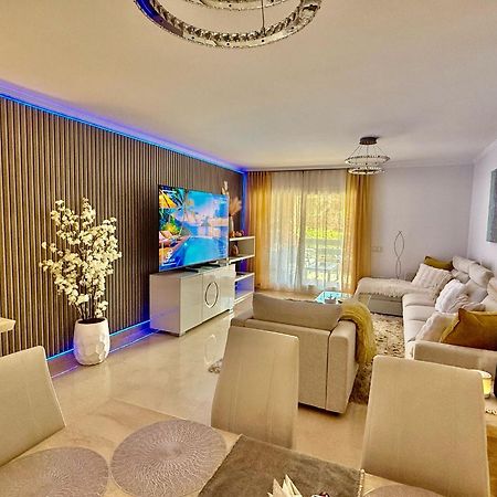 Casares Beach Golf Apartment With Private Garden Direct Pool Access Dış mekan fotoğraf