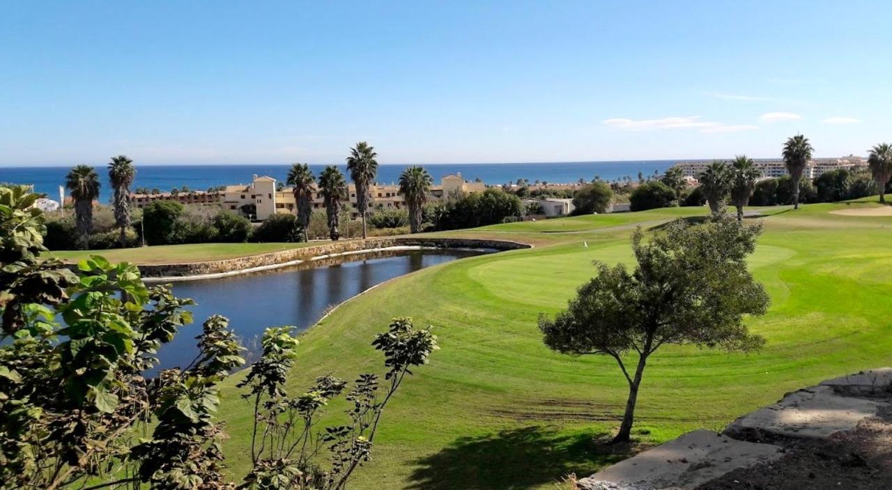 Casares Beach Golf Apartment With Private Garden Direct Pool Access Dış mekan fotoğraf