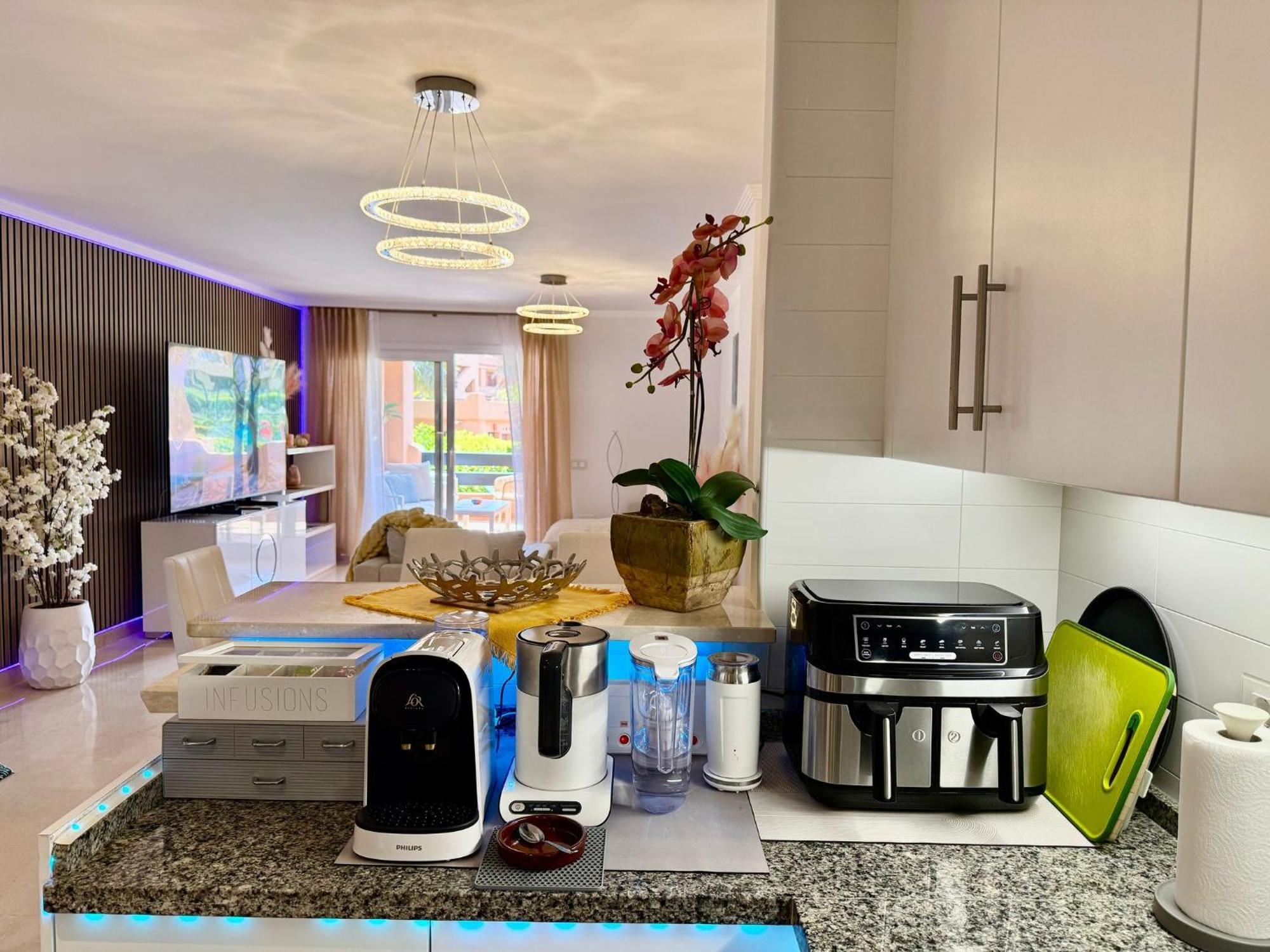 Casares Beach Golf Apartment With Private Garden Direct Pool Access Dış mekan fotoğraf